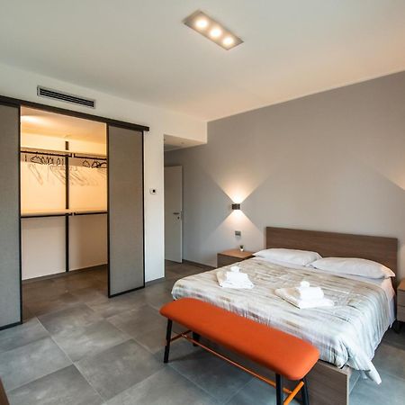 350 M Da Ospedale Maggiore L Parcheggio Prive L Rooms Parma Eksteriør billede
