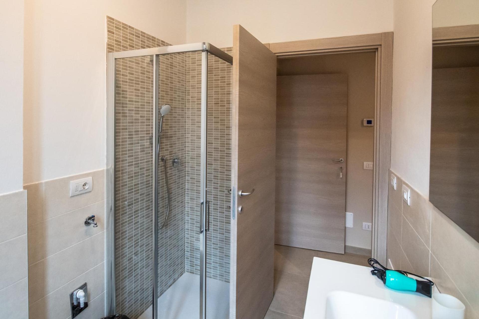 350 M Da Ospedale Maggiore L Parcheggio Prive L Rooms Parma Eksteriør billede