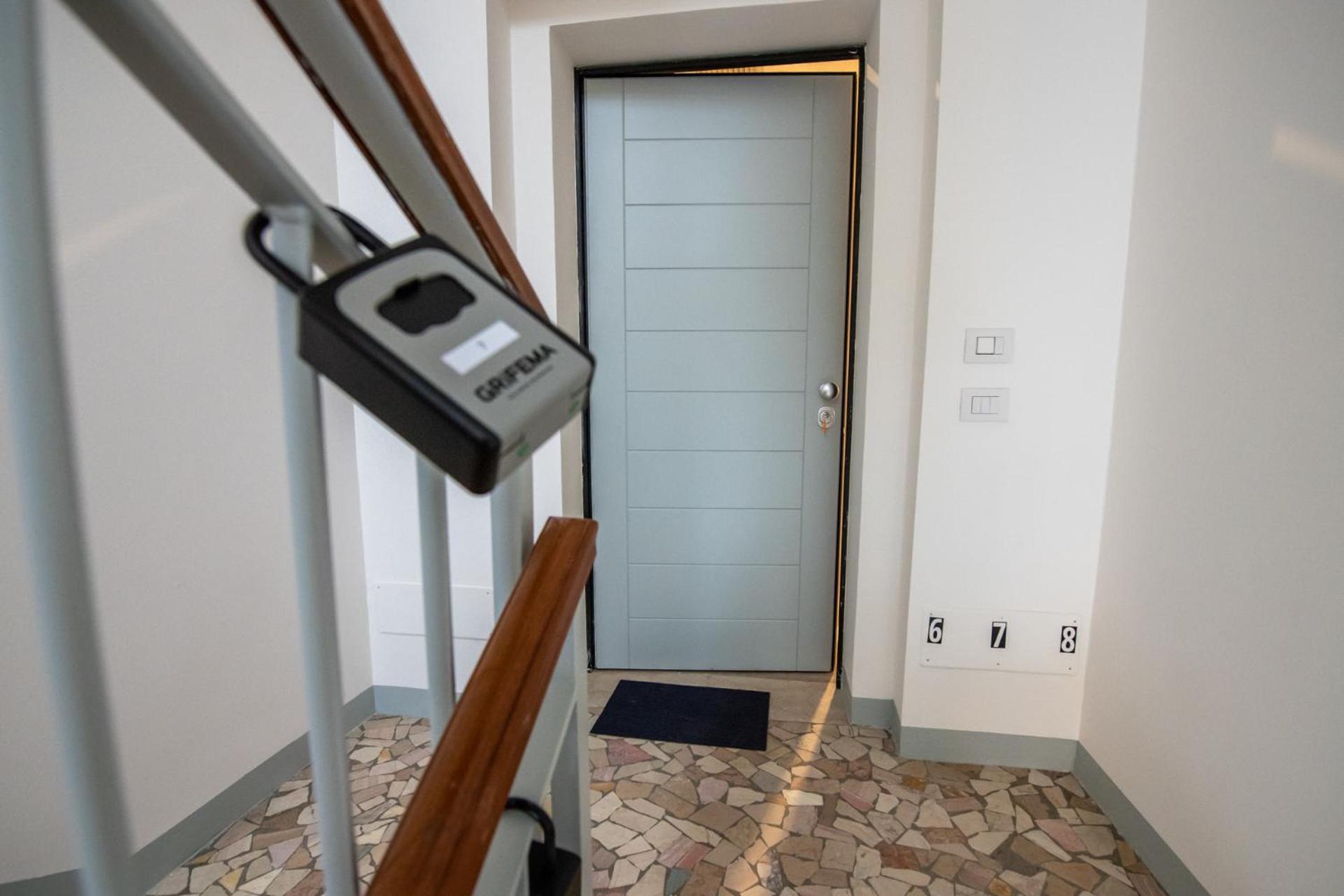 350 M Da Ospedale Maggiore L Parcheggio Prive L Rooms Parma Eksteriør billede