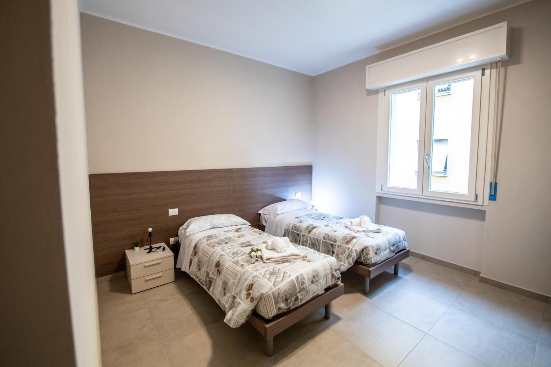 350 M Da Ospedale Maggiore L Parcheggio Prive L Rooms Parma Eksteriør billede