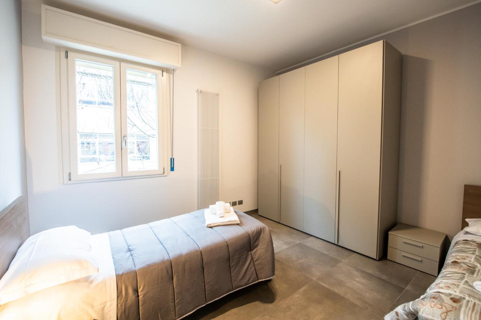 350 M Da Ospedale Maggiore L Parcheggio Prive L Rooms Parma Eksteriør billede