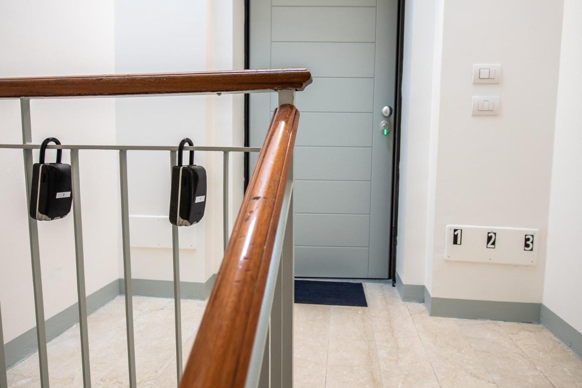350 M Da Ospedale Maggiore L Parcheggio Prive L Rooms Parma Eksteriør billede